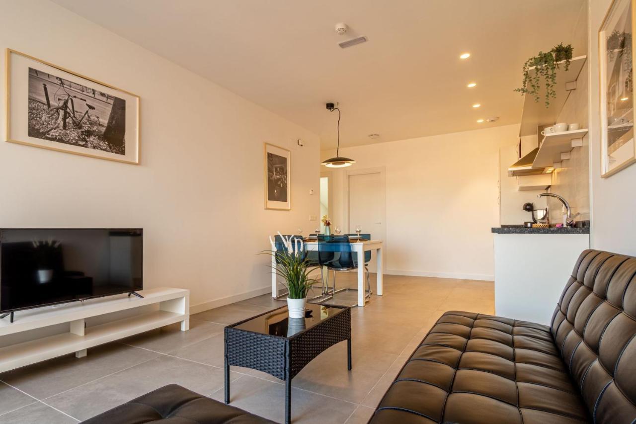 Edificio Santiago By Plaza Mayor Apartamentos باياذوليد المظهر الخارجي الصورة